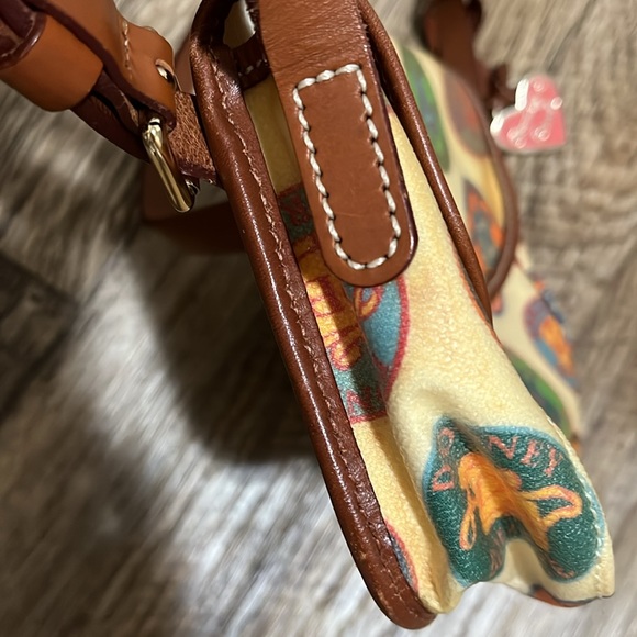Dooney& Bourke Micro Bag Multicolor Leather Logo Preowned Possibly Vintage - Picture 5 of 12